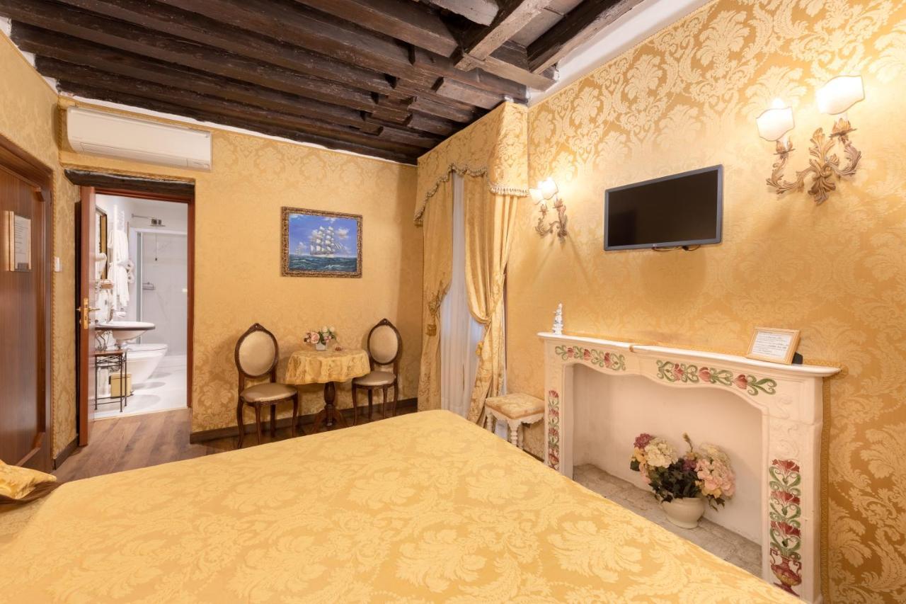 Residenza La Loggia Bed and Breakfast Venecia Exterior foto