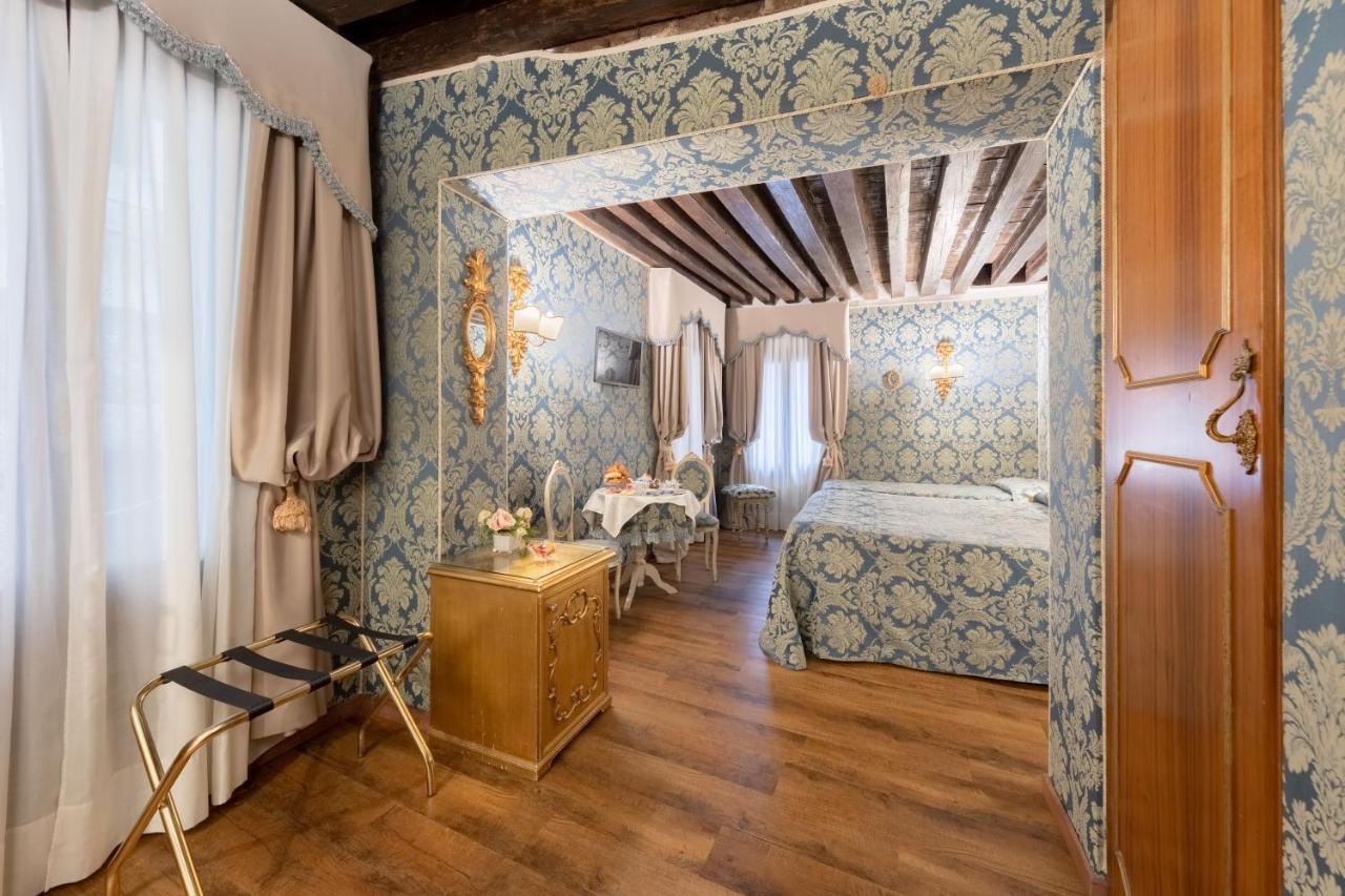 Residenza La Loggia Bed and Breakfast Venecia Exterior foto