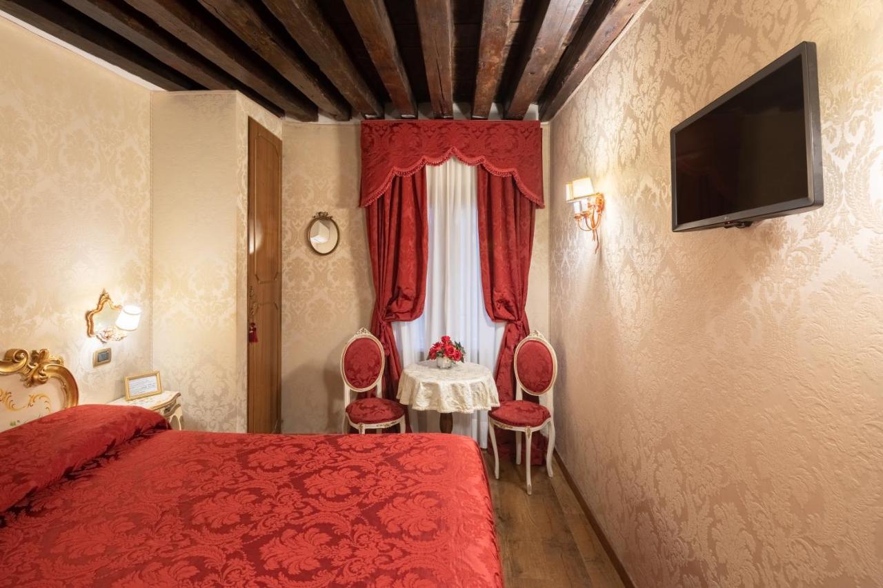 Residenza La Loggia Bed and Breakfast Venecia Exterior foto